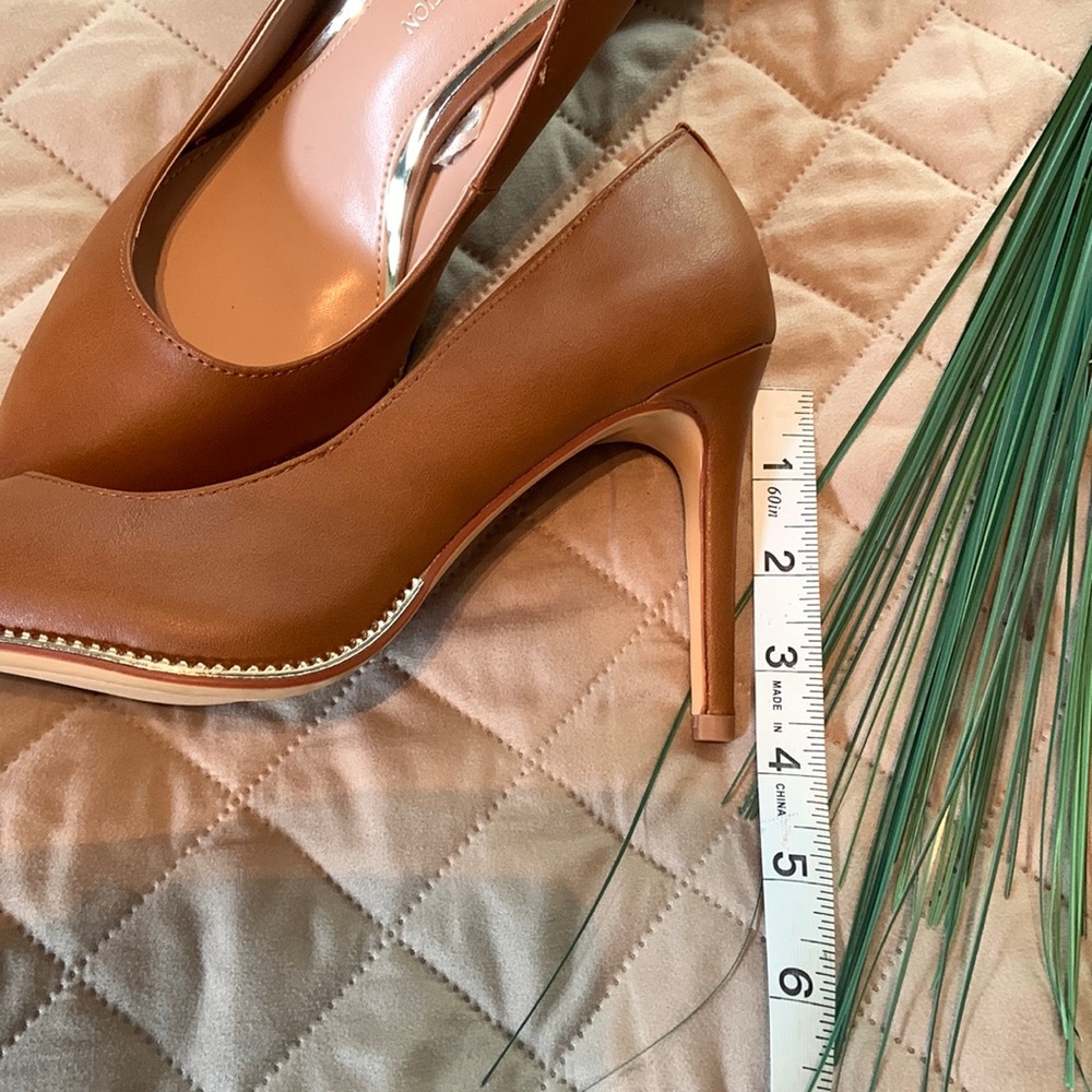 Bcbgeneration Stiletto Heeled Pump - image 7